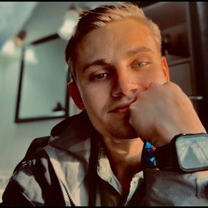 Meet your Posher, Darian